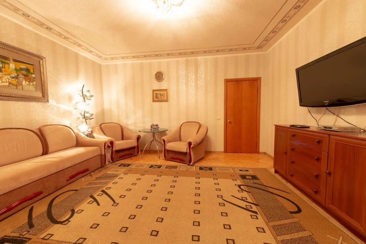 Comfortable Three Bedroom Apartment St. Kutuzova, 14 Kyjev Ukrajina