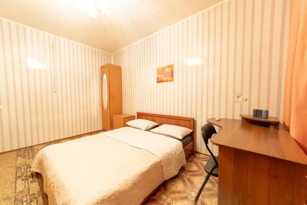 Comfortable Three Bedroom Apartment St. Kutuzova, 14 Kyjev Ukrajina